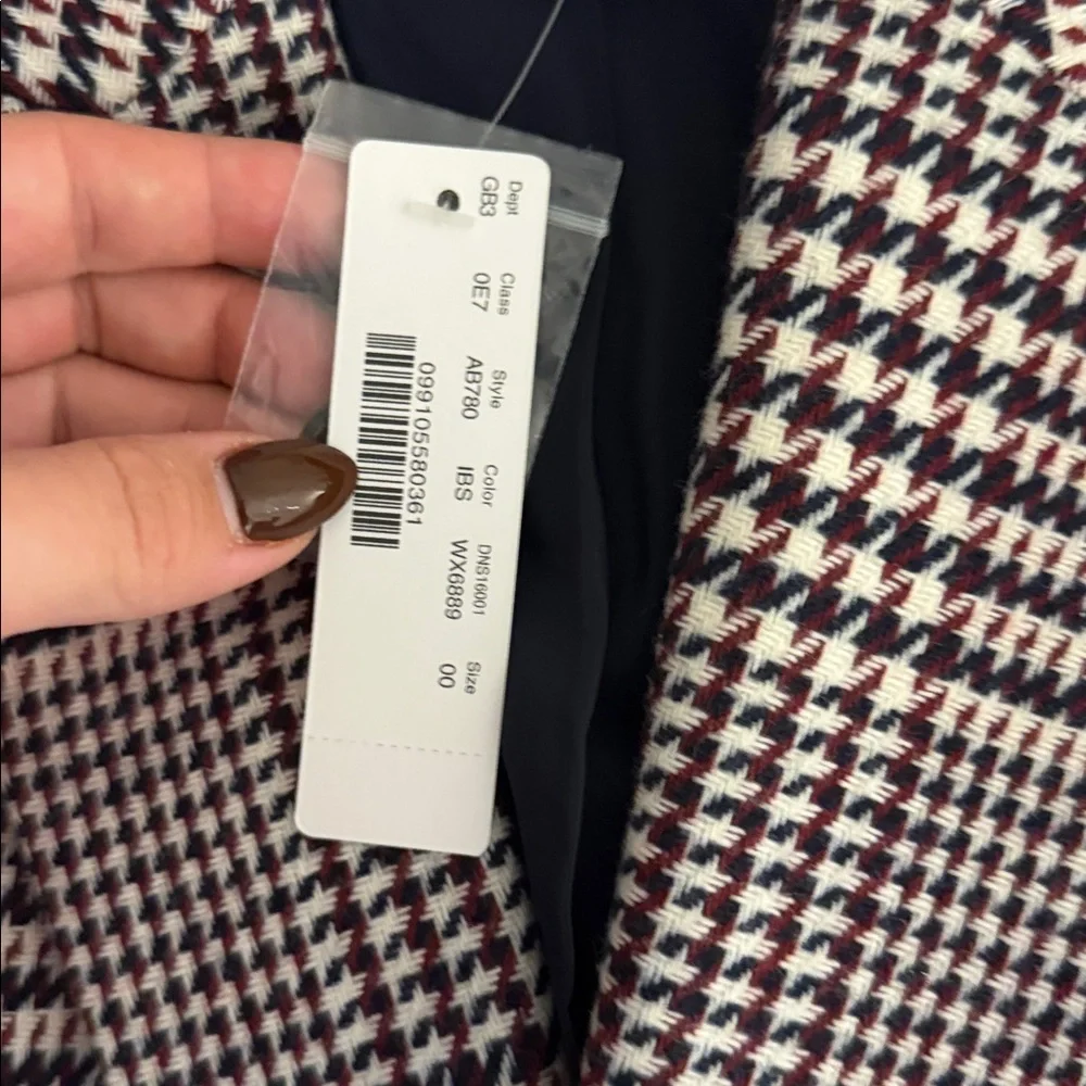 NWT J.Crew Boyfriend Blazer in houndstooth Italian wool‎ blend